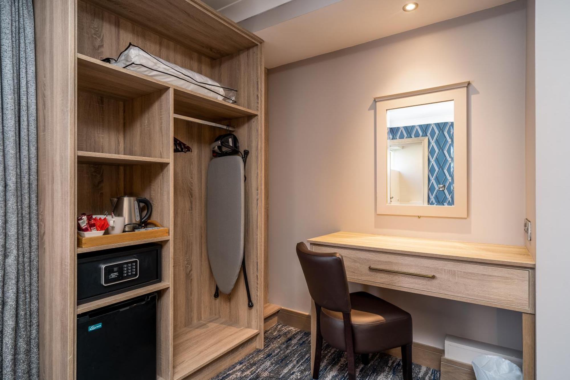 Rochestown Lodge Hotel Dun Laoghaire Dış mekan fotoğraf