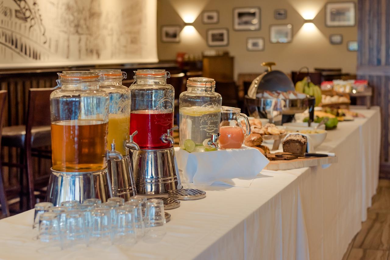 Rochestown Lodge Hotel Dun Laoghaire Dış mekan fotoğraf
