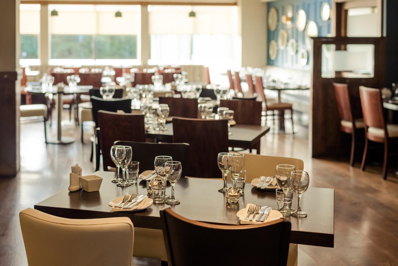 Rochestown Lodge Hotel Dun Laoghaire Dış mekan fotoğraf